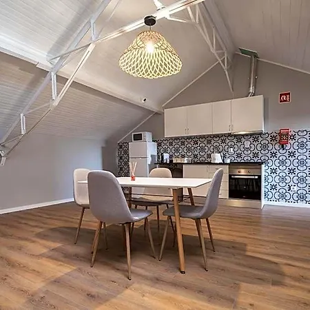 Hostel D'avila Peixinho 180 Aveiro